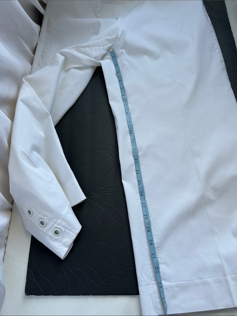 Chico's White Ankle Crop Wide-Leg Pants - Picture 10 of 11